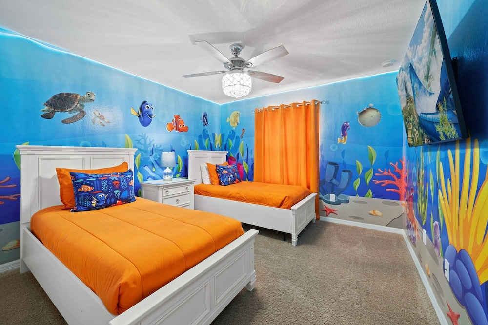 Welcome to Your Luxury Moana Villa
