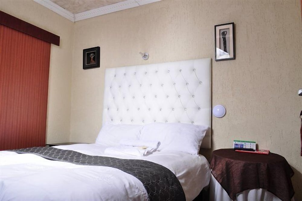 Motlejoa Guest House