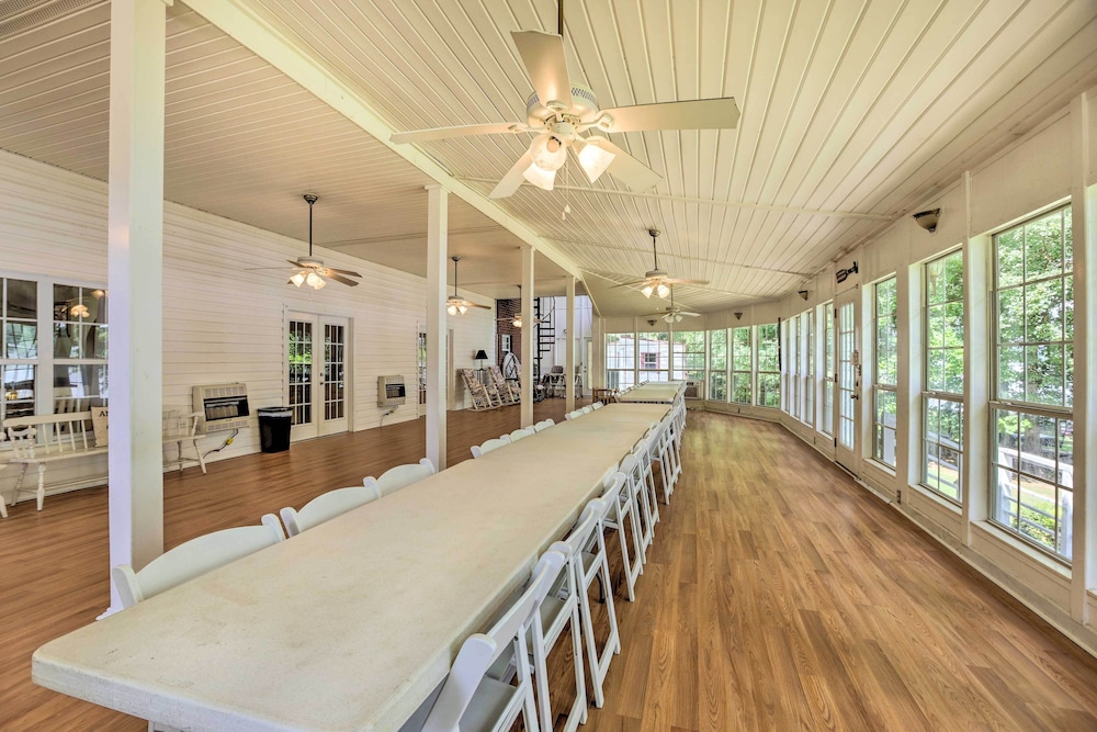 meeting & event spaces