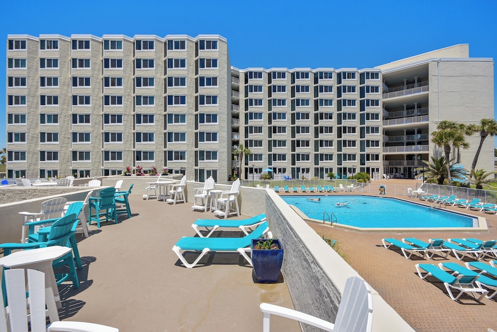 Top of the Gulf by Book That Condo