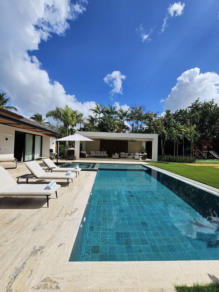 Los Lagos 82 in Casa De Campo