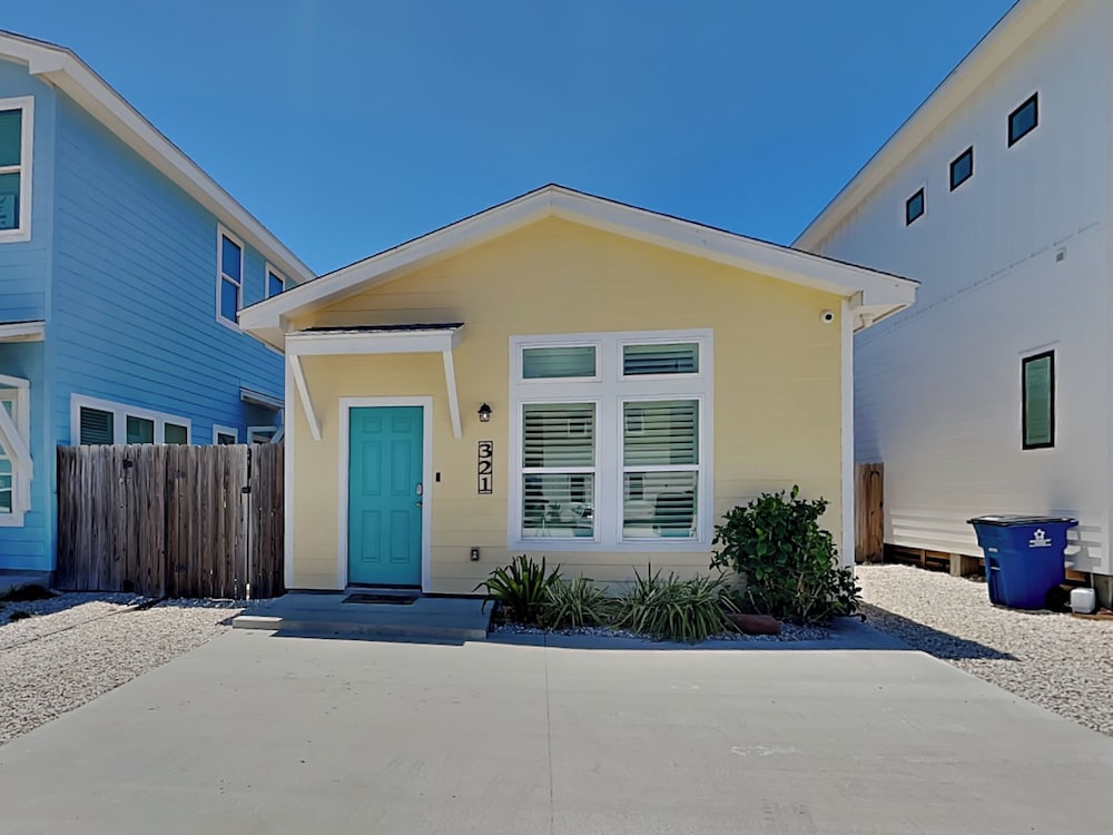 Coastal Zest by Silver Sands Vacation Rentals