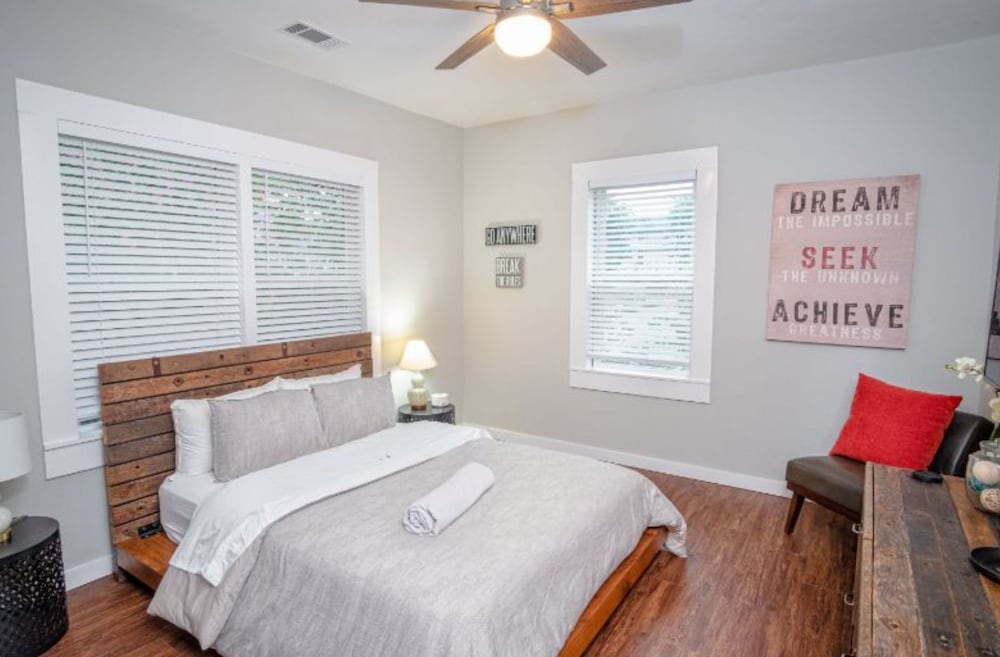 Remodeled Modern 1br/1ba Apt2 Near Dtwn 5min Pearl view 3
