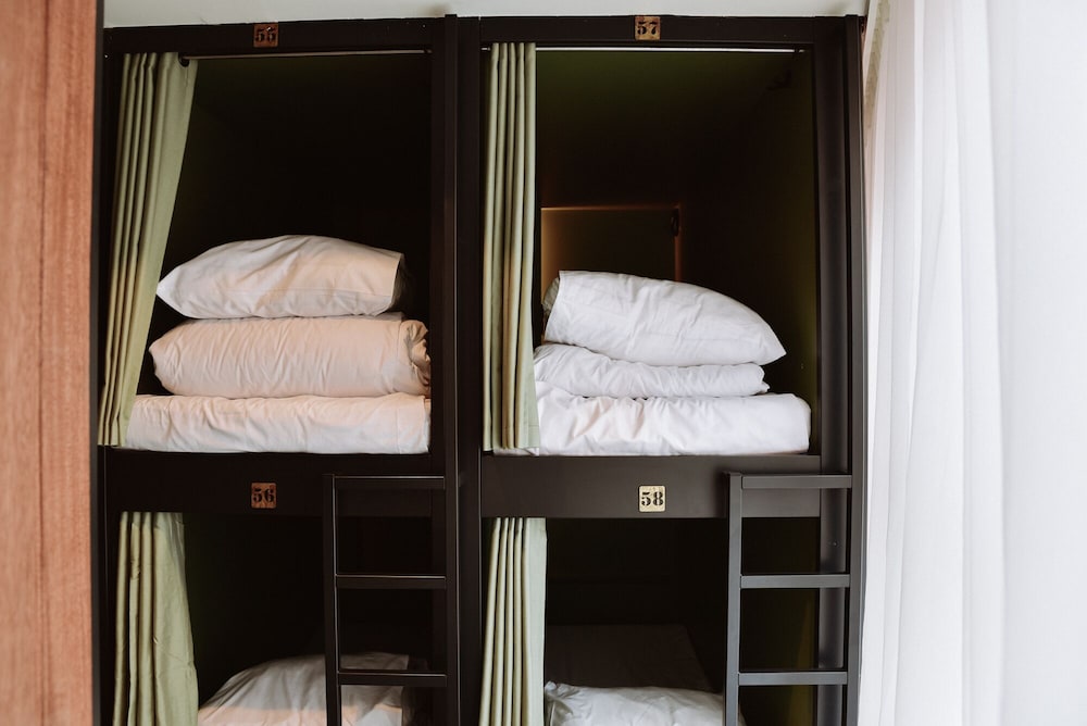 Durty Nelly's - Hostel