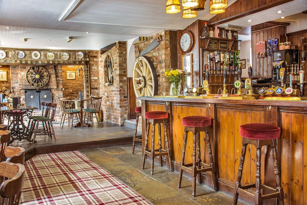The Oak Wheel Pub
