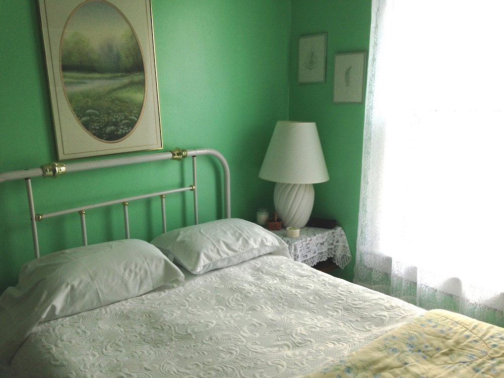 The Boarding House