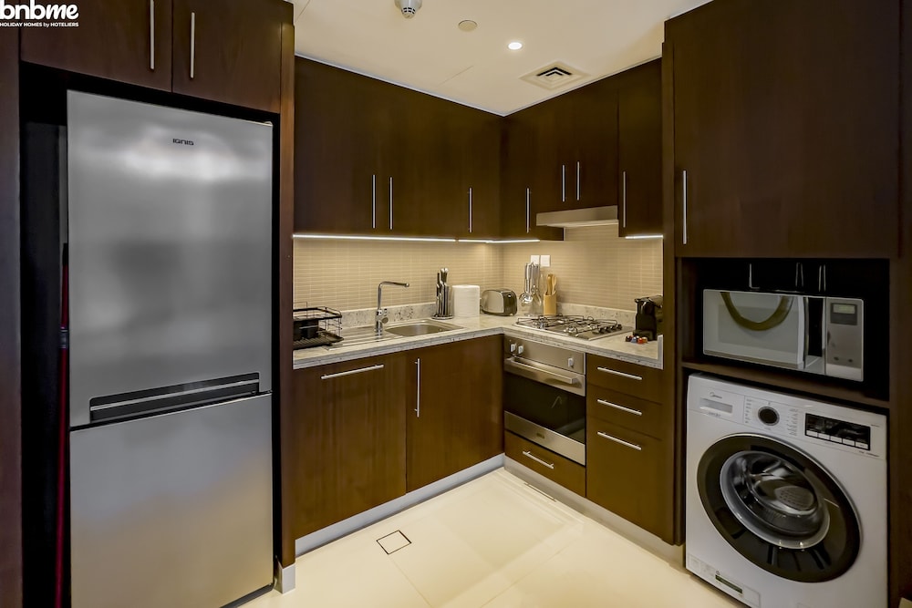 1B-Boulevard Point-203 by Bnb homes