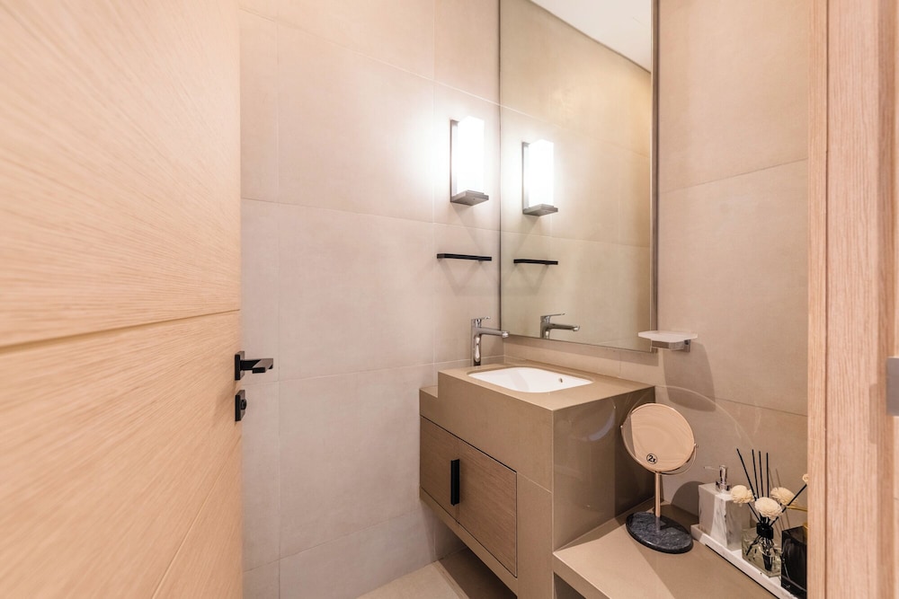 Address JBR - Mint Stay