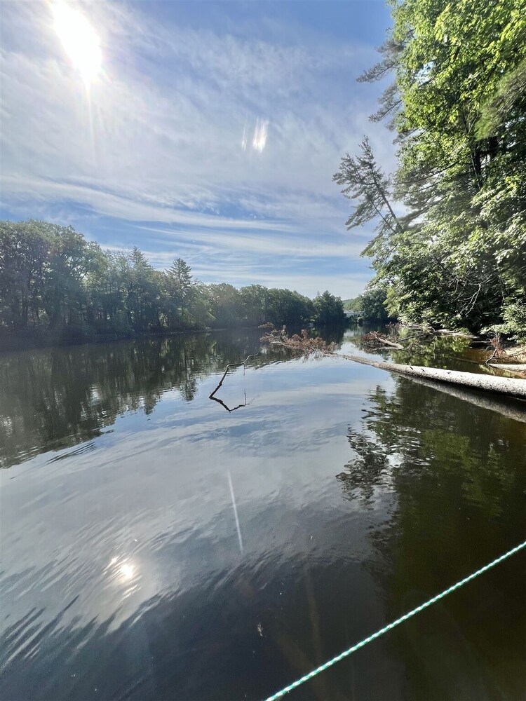The River House Limit 6 4 Bedroom Home by RedAwning view 3