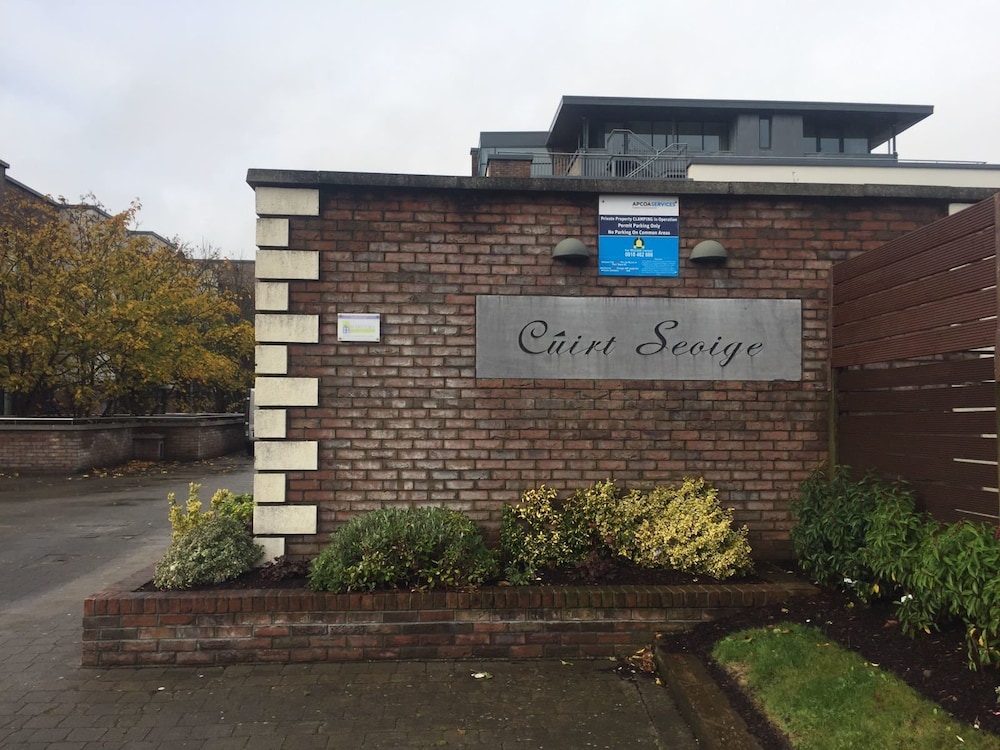 Cúirt Seoige Galway City Centre Apt