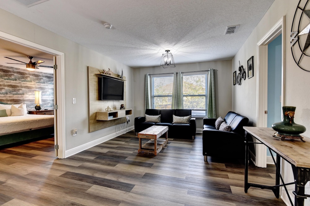 Luxury Solterra Villa - Pool Spa Near Disney