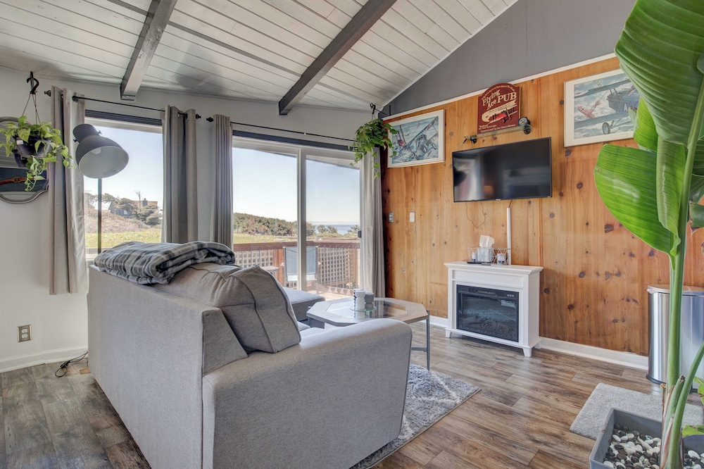 Moolack Shores Inn