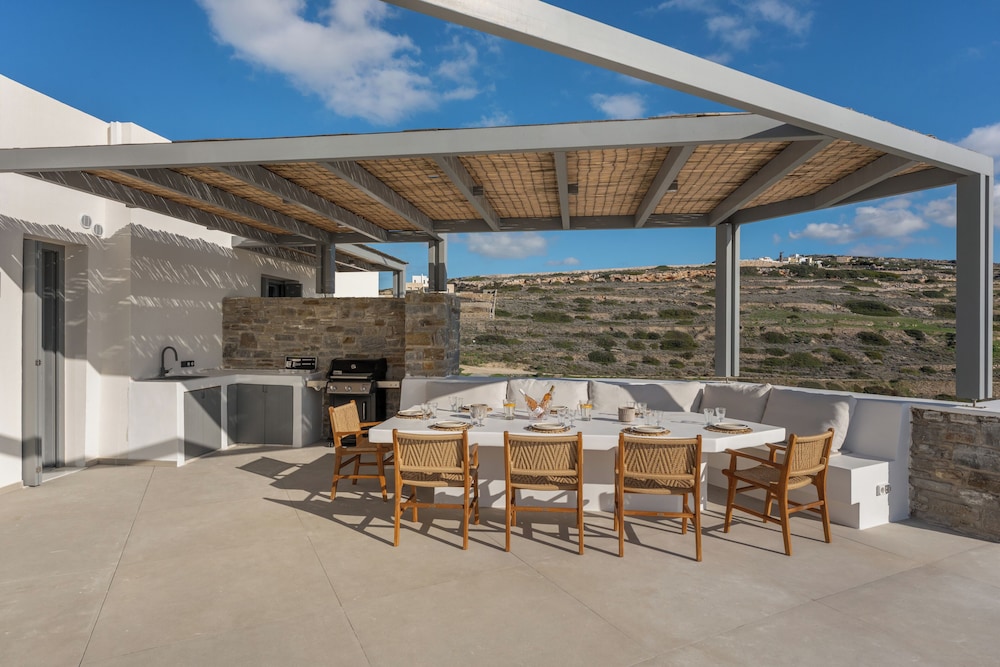 AVERA VILLAS