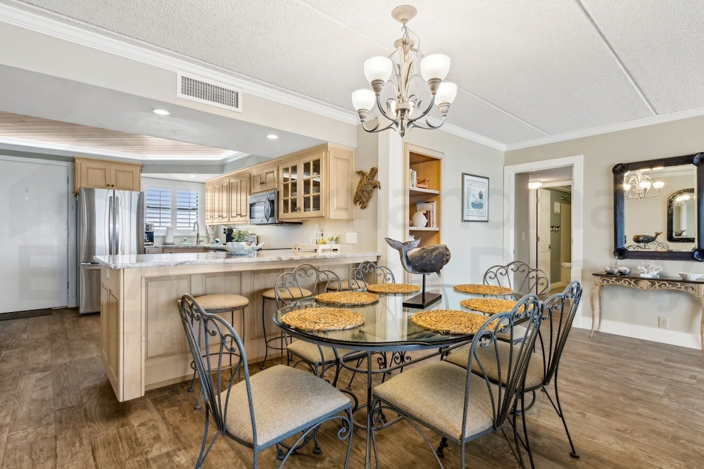 667 Amelia By The Sea 3 Bedroom Condo