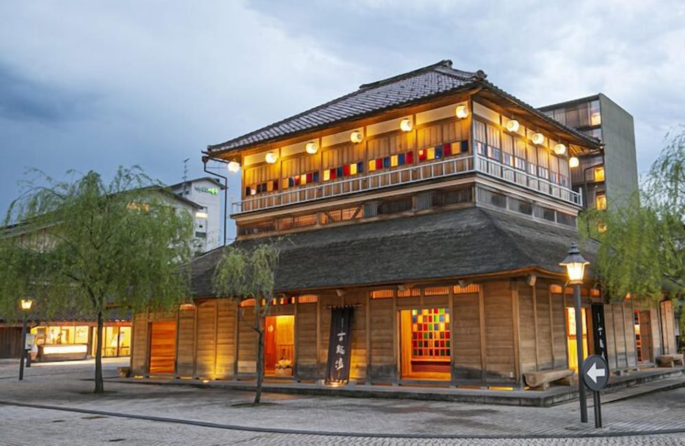 Yuzankaku