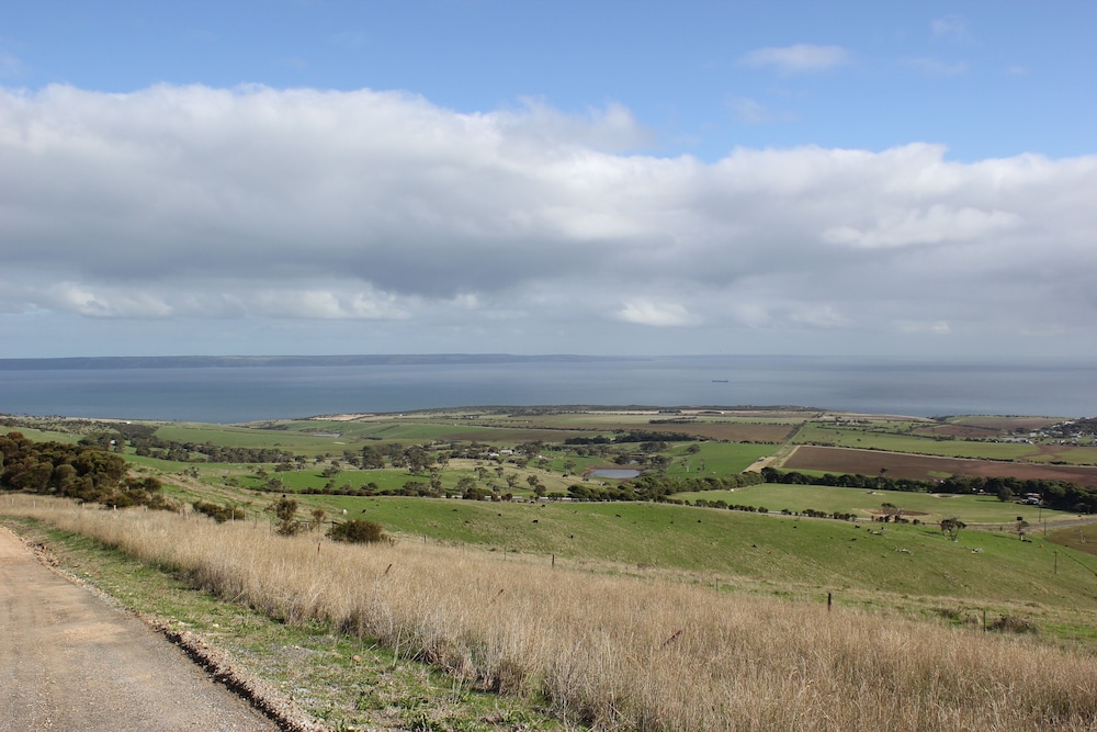 Cape Jervis Accommodation & Caravan Park