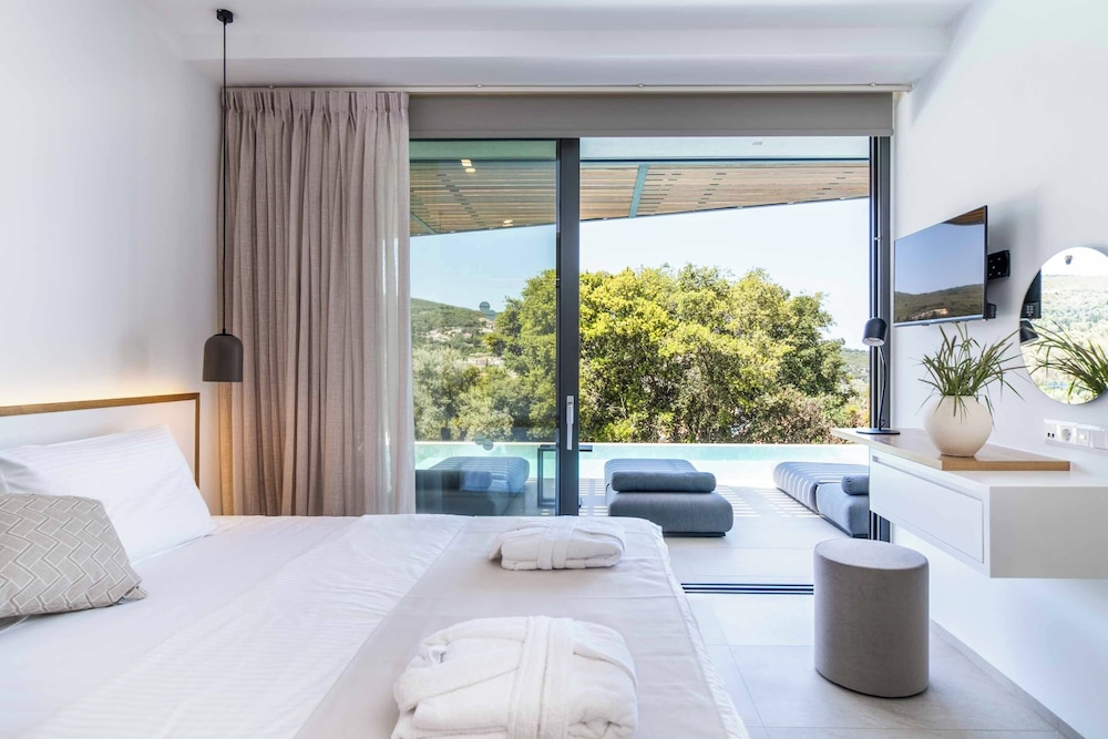 Villa Beyond the Dream view 3