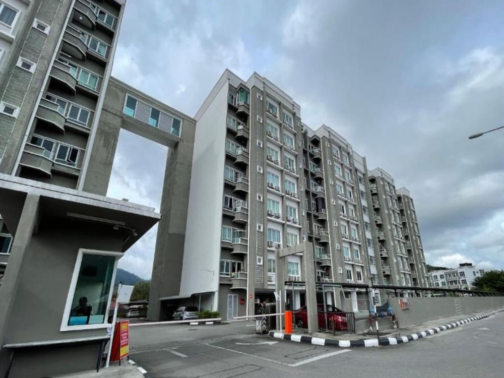 Hotel O Bayu Service Apartment