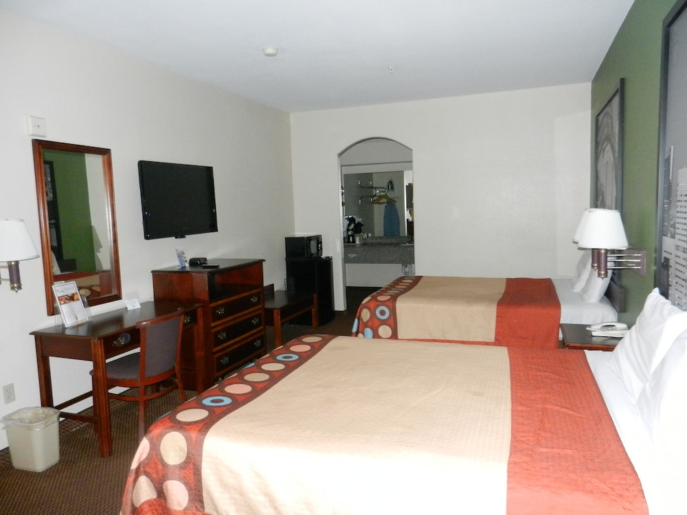 Belleza Inn  Suites Humble - FM 1960 - Property Image 3