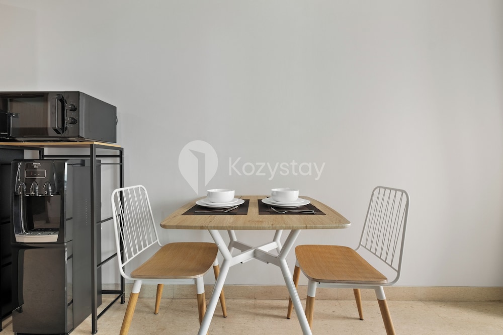 Elova by Kozystay - Tanjung Barat