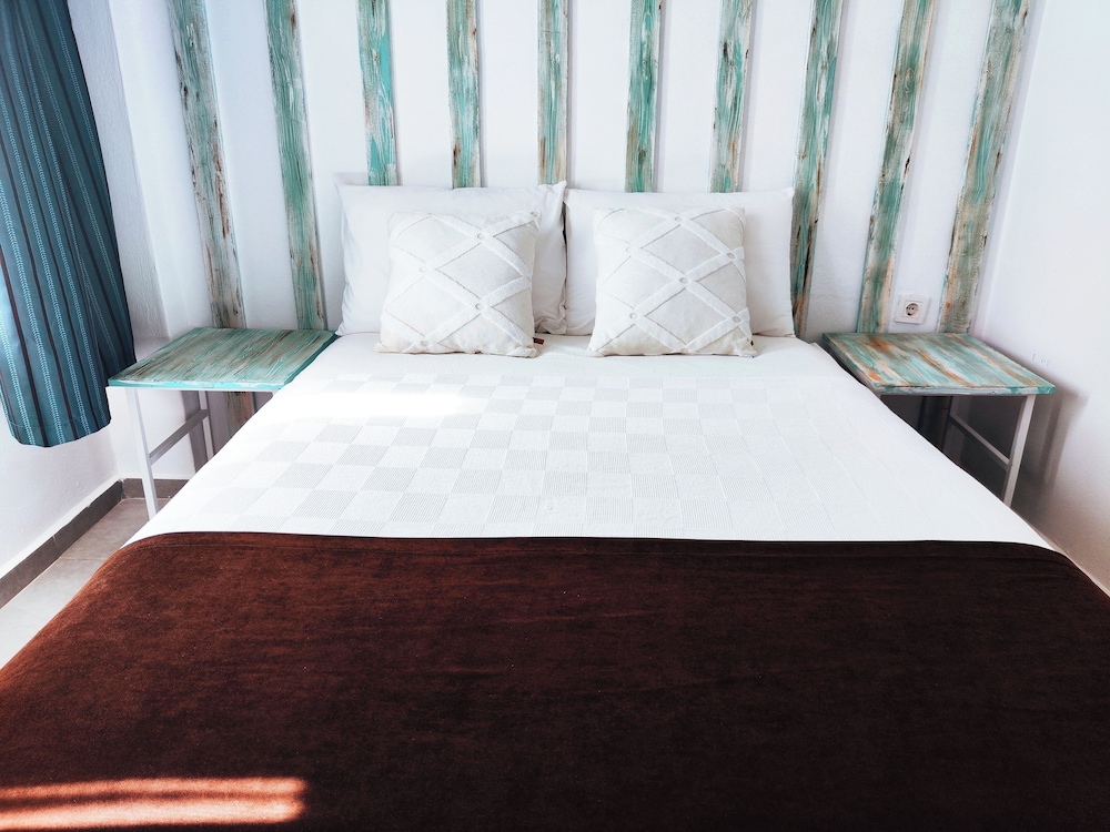 Umayra Otel