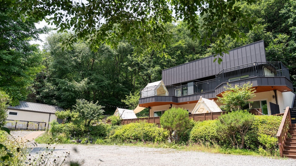 Chuncheon Haven Forest Pension