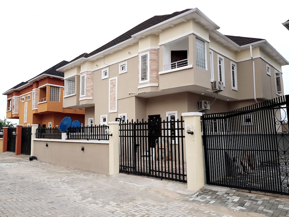 Prestige Villa