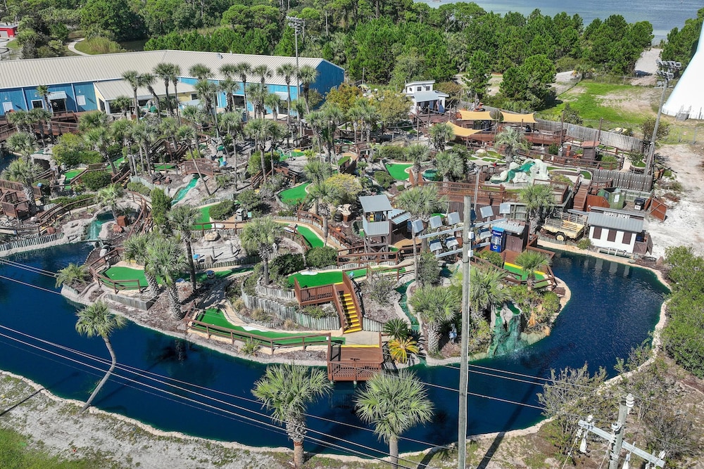 Island Sands 105