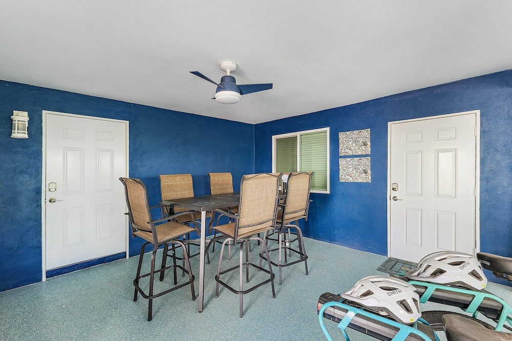 50 Seaside Stay: 4bd/3ba Duplex W/ Pool! 4 Bedroom Home