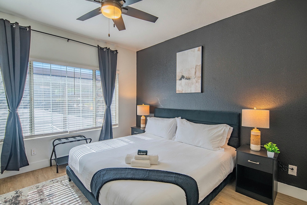 ROVE LIVING/KL - Hideaway North Scottsdale