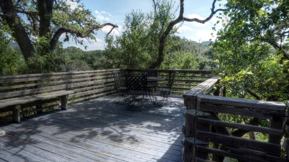 Bluebird Hill And Star Suite 5 Bedroom Home