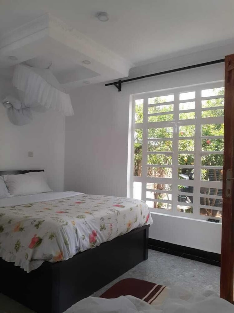 Lux suites Utawala Family House view 4