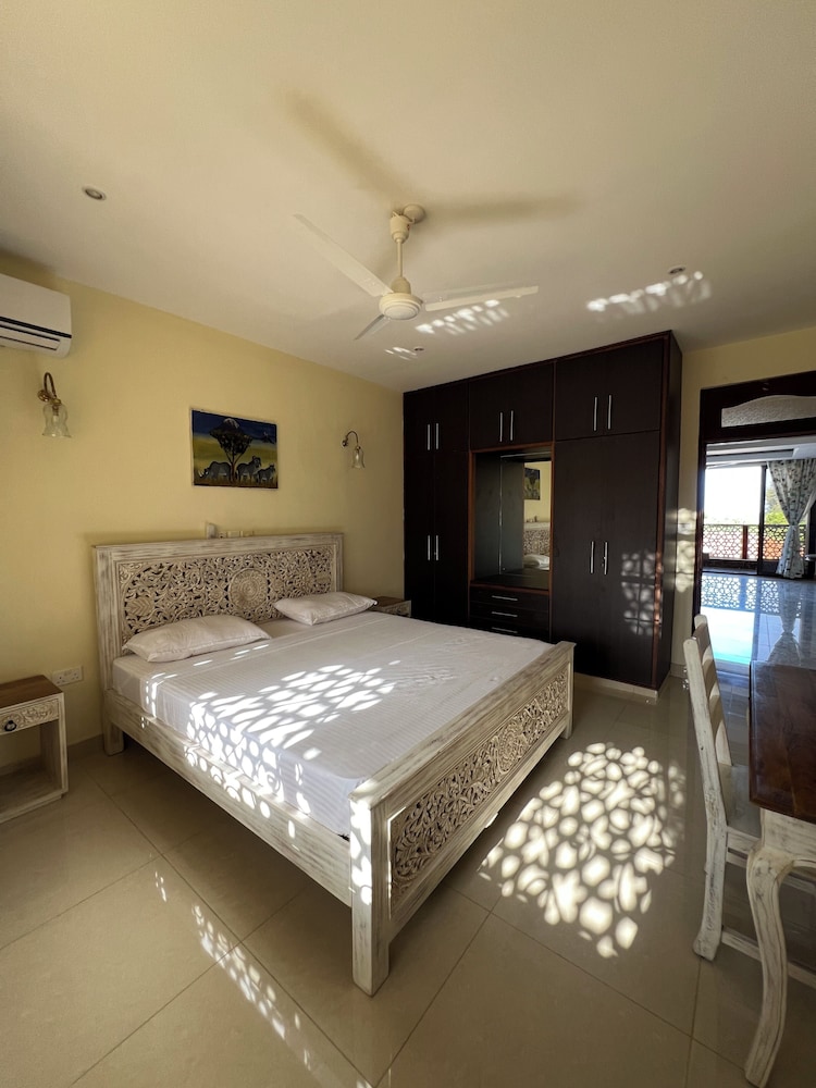 Mulla Apartments