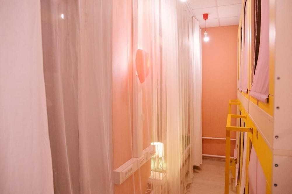 Capsule Hostel Yes