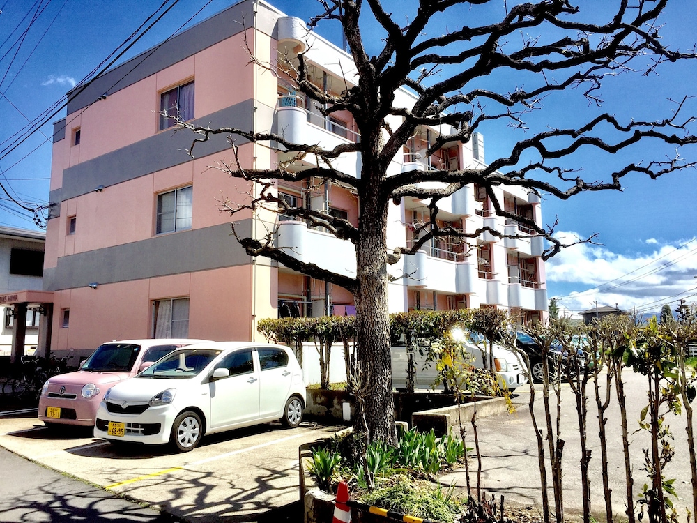Backpackers DORMS MIWA - Hostel