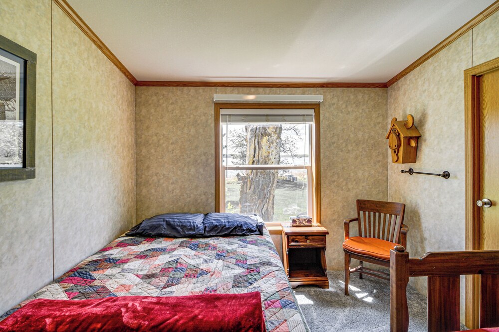 Waterfront Family Home w/ Yard on Portage Lake