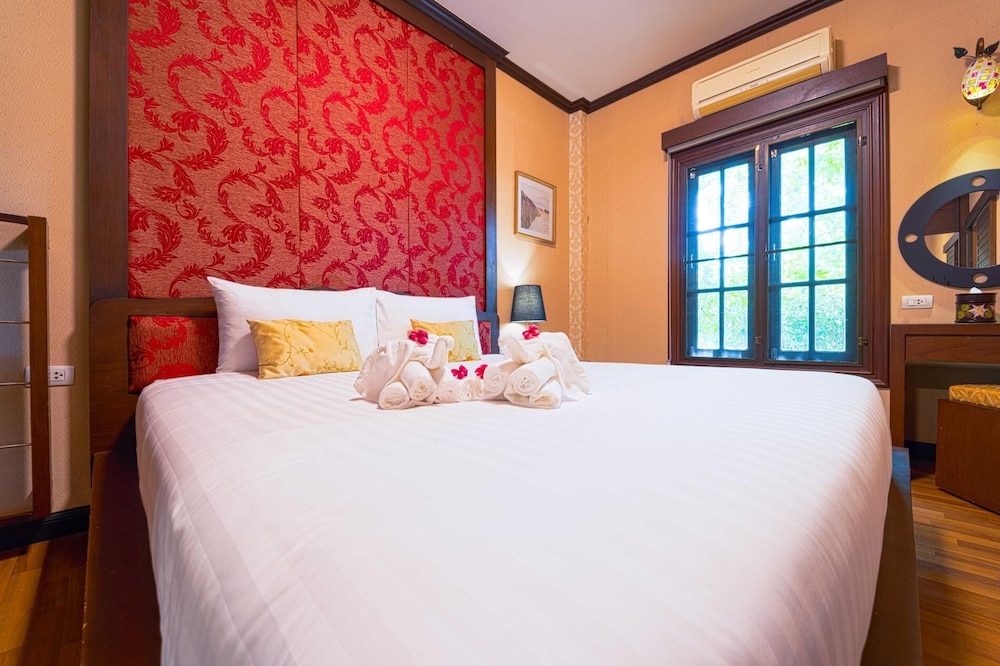 Fantastic Resort Near Town Location BS88