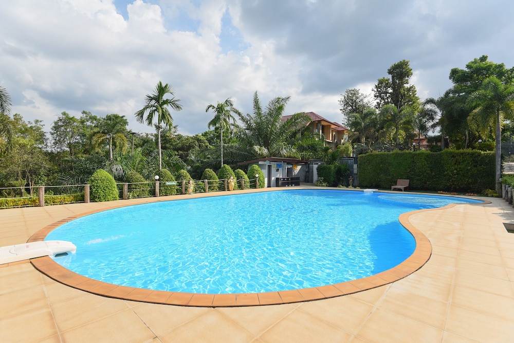 Palmsuay Resort