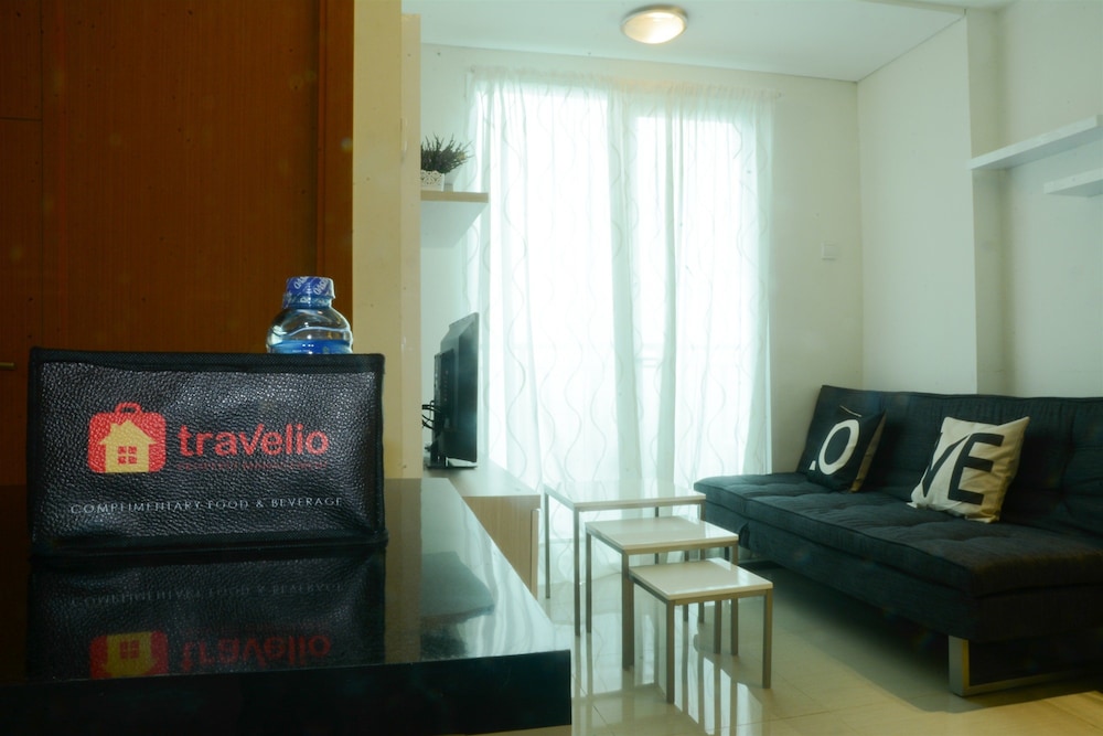 2 Bedrooms Woodland Park Apartment by Travelio