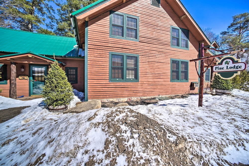 1 Block to Downtown: Cozy Condo by Mirror Lake view 4