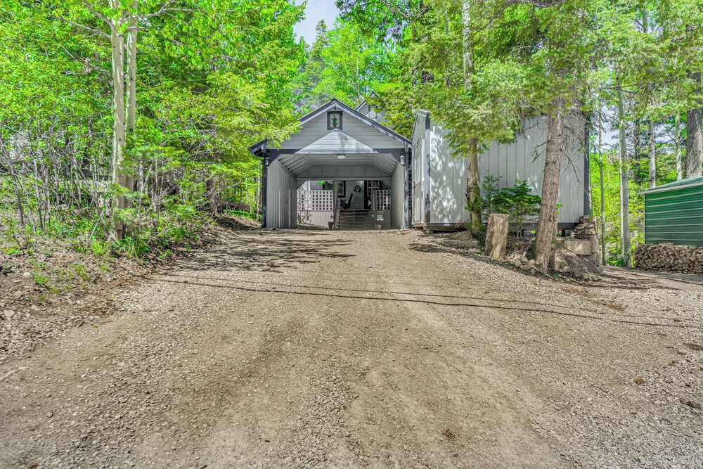 Quaint Cloudcroft Cabin w/ Stunning Forest Views! view 3