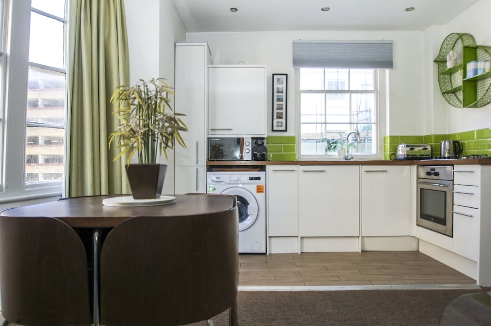 Cannon Place Central by Brighton Holiday Lets view 5