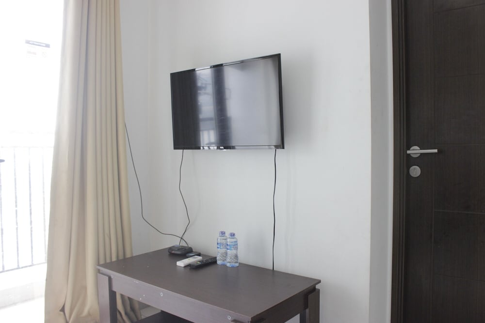 Comfy 2BR Apartment at Mekarwangi Square Cibaduyut, Bandung - 15