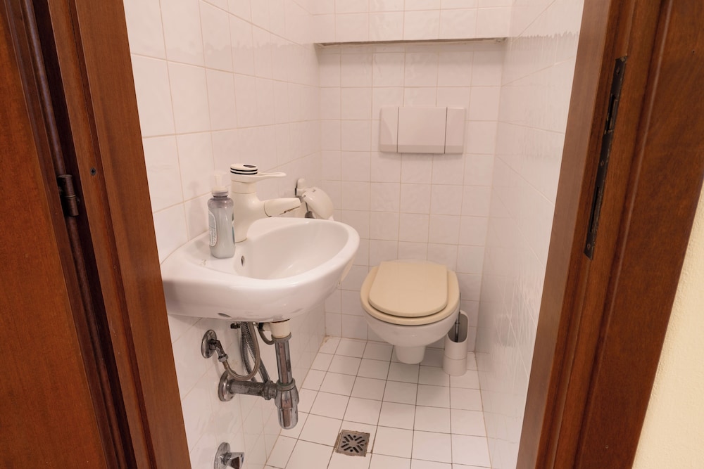 Suite Carla Cozy Apartment in Petrasanta Center