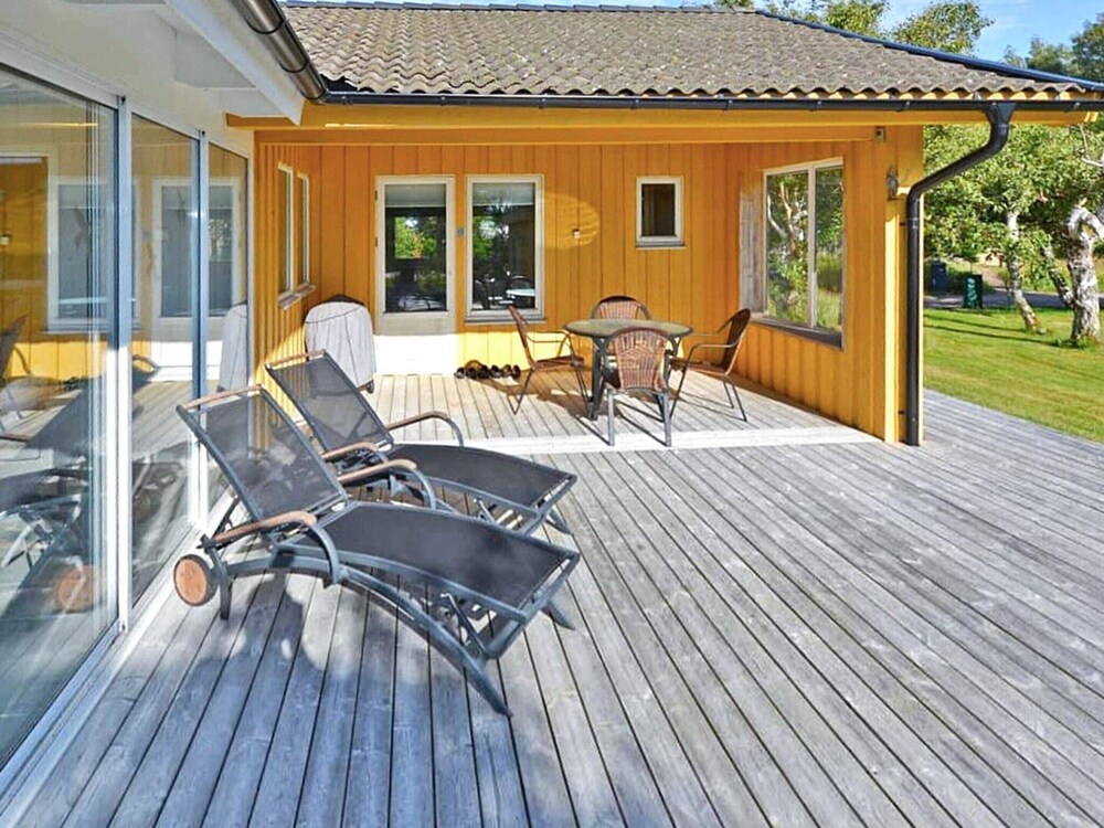 9 Person Holiday Home in Skummeslovsstrand view 3