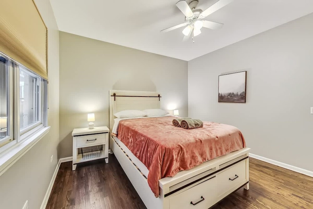 South Loop Three Bedroom Two Bath Home