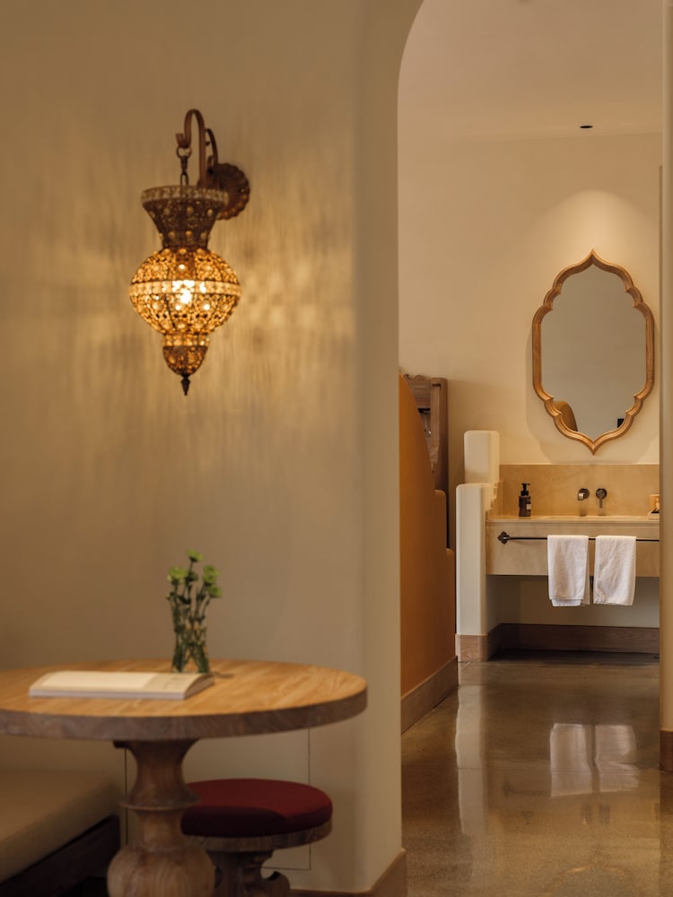 Rizamat Manor Bed&Breakfast