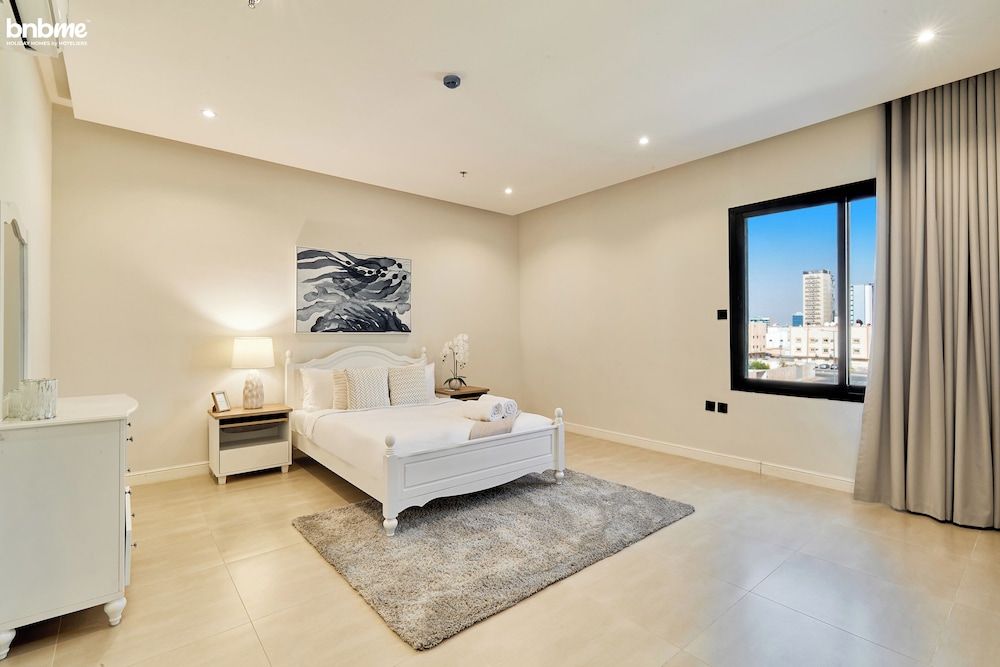 bnbmehomes-Top APT nr Kingdom Tower-B11