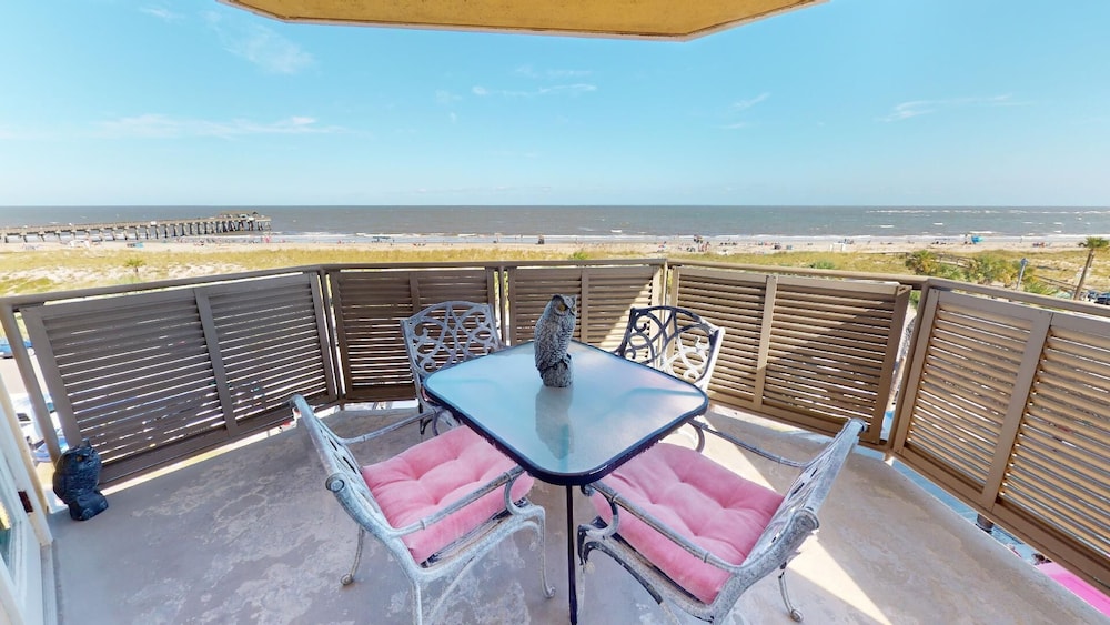 Sandpiper 2 by Tybee Vacation Rentals