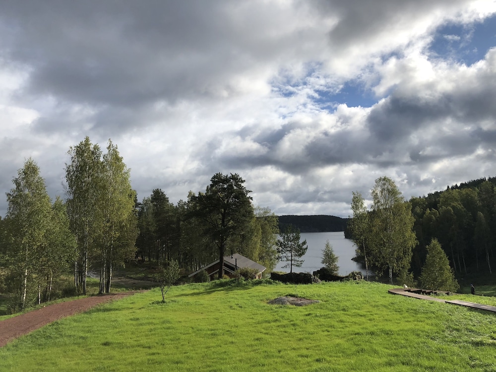 Forrest Lodge Karelia